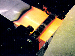 トランスバース・フラックス加熱装置